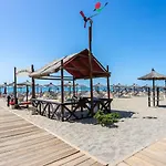 Mediterraneo By Ensuite Daire